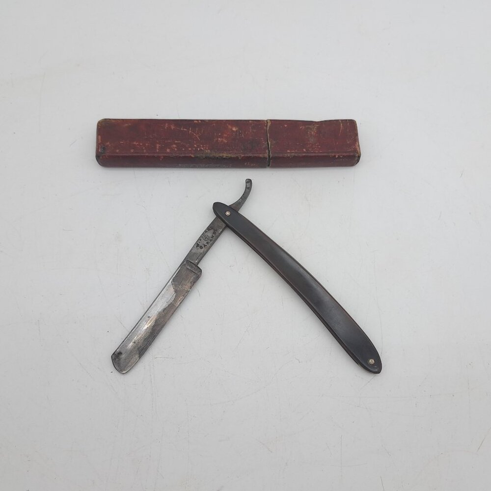 W.Picard Garanti Antique Straight Razor From Germany With Case